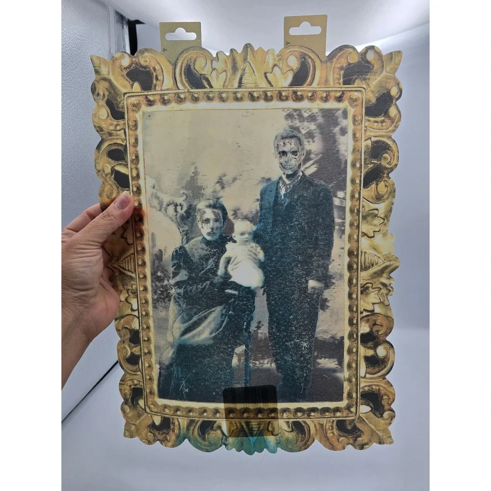 Unbranded Lenticular Halloween Wall‎ Art Gold Spooky Skeleton Portrait Hologram